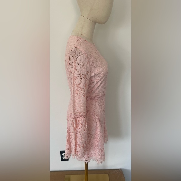 DO+BE Pink Bell Sleeve Lace Mini Dress Sz Med - Picture 8 of 12